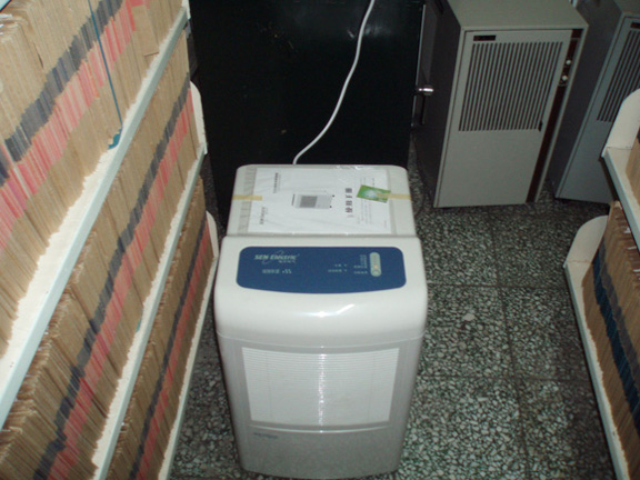 醫案室的除濕機位置